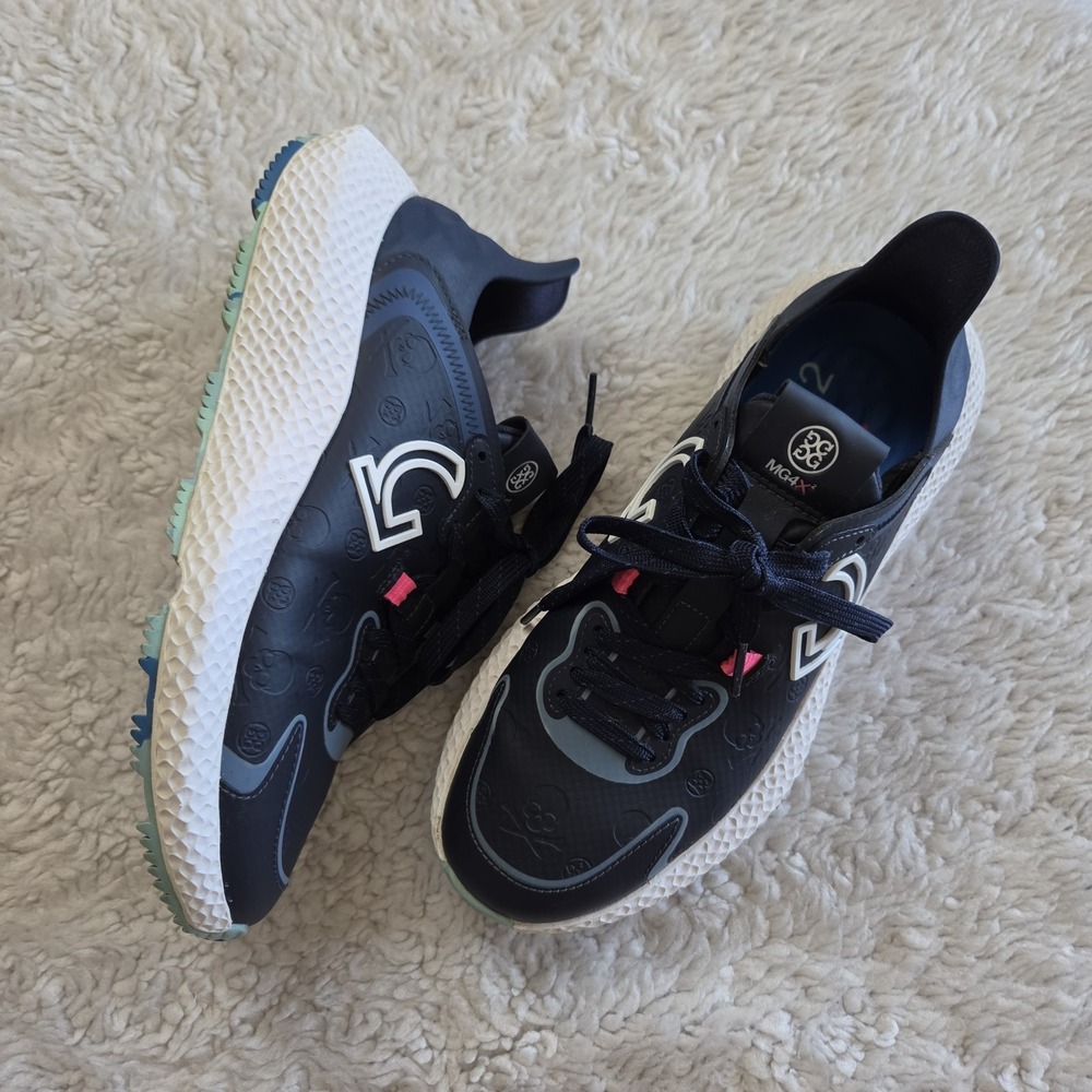 G/FORE MG4X2 Debossed Hybrid Golf Cross Trainer Shoes Women's 8.5 Twilight Skull
